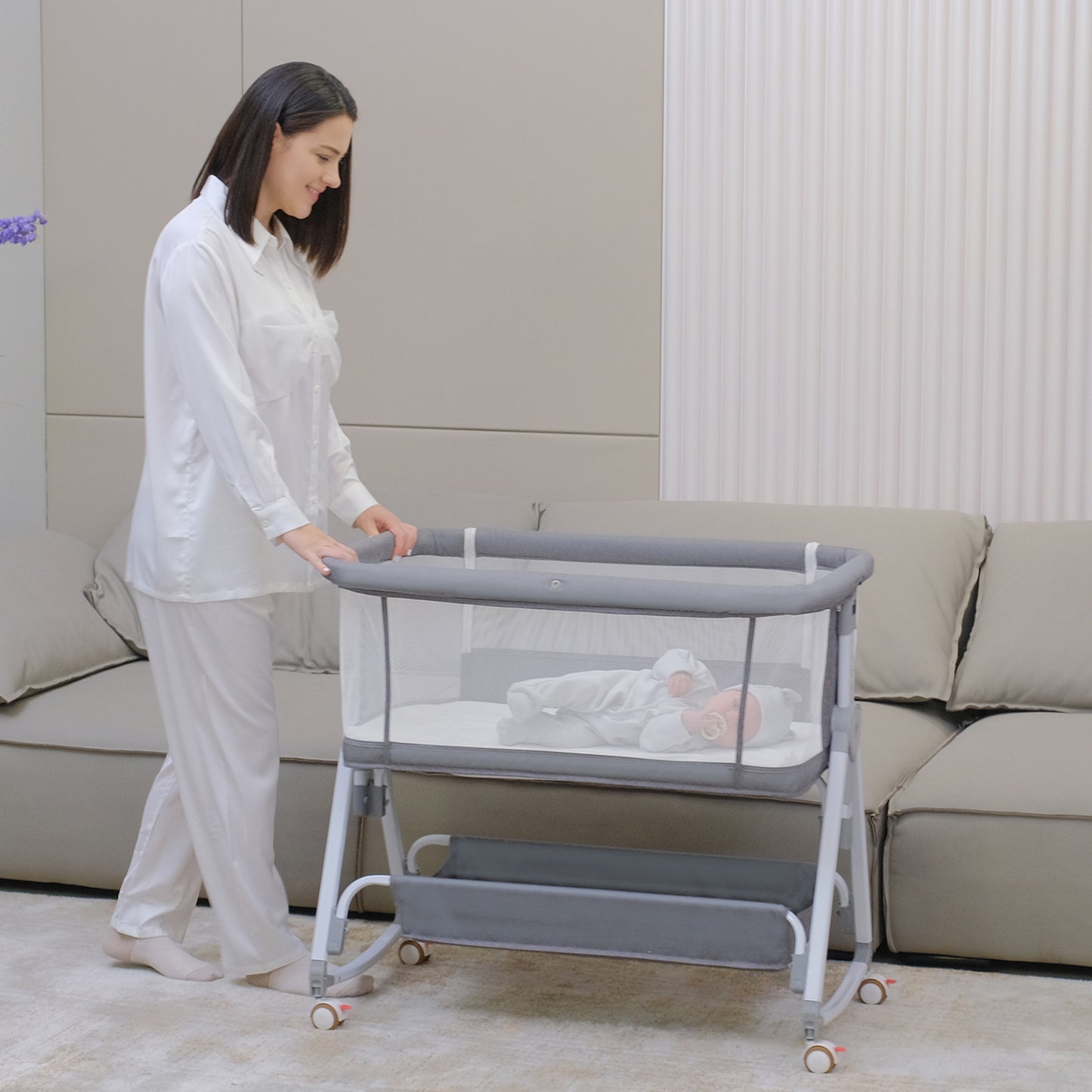 Baby Bassinet Bedside Sleeper for Baby with Wheels and Storage Barket